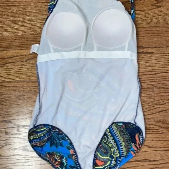 Clean water plus size swimsuit women’s size 16W - Picture 6 of 10